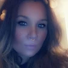 Mandy Voss's Instagram, Twitter & Facebook