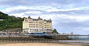 Discover our paradise of an unhurried beachside lifestyle anytime of the year. The Grand Hotel Llandudno Sea Front Location