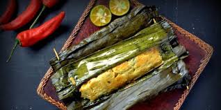Selain itu, beberapa masakan juga menggunakan akar daun bumbu yang satu ini digunakan dalam masakan dan minuman sebagai pewarna sekaligus pemberi rasa. 5 Manfaat Daun Pisang Untuk Membungkus Makanan Sehat Dan Ramah Lingkungan Merdeka Com