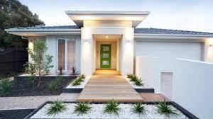 Steps at the corner of the yard provide easy access from the driveway, leading across the yard to porch steps. Low Maintenance But Beautiful Landscaping Ideas You Should Try