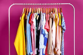 Belanja aneka gantungan baju aman dan nyaman hanya di tokopedia. 10 Rekomendasi Gantungan Baju Ini Praktis Diletakkan Di Dinding Agar Kamar Lebih Rapi