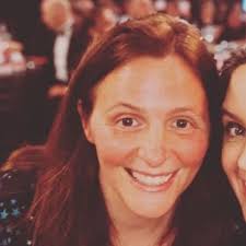 Louisa Compton (@louisa_compton)