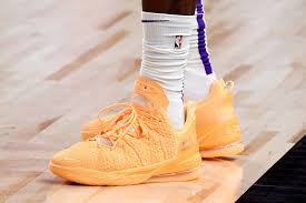 2020 the nike lebron 17 monstars takes the nba superstar's seventeenth signature shoe with nike basketball to outer space for a charming colorway dedicated to the space jam 2 film. Nike Lebron 18 Melon Tint Official Images Info