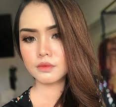 Bella astillah tarikh lahir (d.o.b) : Bella Astillah Wiki Age Height Aliff Aziz S Wife Bio Family Facts