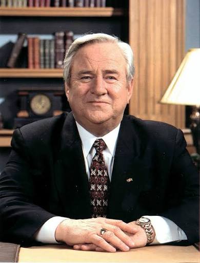 Jerry Falwell – Wikipédia, a enciclopédia livre