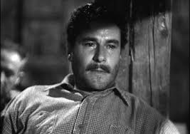 REOPENING THE MATARAZZO CASE ERIK BACHMAN aND EVAN CALDER WILLIAMS ReVIsIt  RaffaeLLO MataRaZZO's 1949–55 ItaLIaN MeLODRaMas