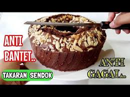 Panaskan kukusan, lapisi tutupnya dengan kain. Resep Cake Coklat Bimoli Bisa Jadi Basic Kue Ulang Tahun Anti Bantet Pakai Takaran Sendok Youtube