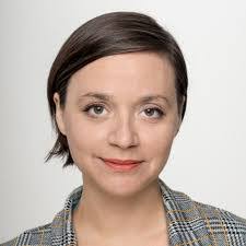 Anna Stepien's Instagram, Twitter & Facebook