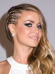 Pour mettre en valeur vos tresses africaines le jour de votre mariage, nous vous proposons dans cet article des photos inspirantes et quelques idées la façon sans doute la plus évidente de donner un autre style à vos tresses africaines consiste à les attacher. Cherry Night