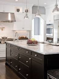 Beautiful Combination Of White And Dark Brown Kitchen Cabinets Dark Wood Floors White Counter Kitchen Renovation Kitchen Inspirations White Kitchen Design