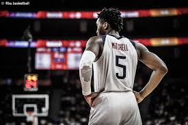 Get the latest nba news on donovan mitchell. Donovan Mitchell Zeigt Sich Mit Millionenspende Sehr Grosszugig Bbl Profis
