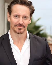 Charles Mesure