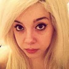 Janelle Berry's Instagram, Twitter & Facebook