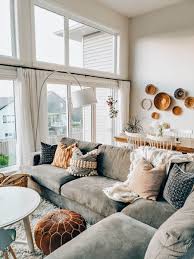 There are two main ways to create industrial decor in your living room : 21 Best Vintage Living Room Decor And Design Ideas For 2021