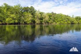 | meaning, pronunciation, translations and examples. Cochran Shoals Trail At The Chattahoochee River