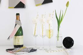 1) prepare directly inside the glass. Sekt Mal Anders Mit Zuckerwatte Partystories Blog