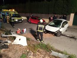Accident cumplit în satul petrești, ungheni. Accidente En Mallorca 3 Heridos Graves En Una Colision En Palmanyola
