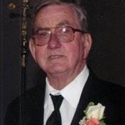 Robert Vierling's Instagram, Twitter & Facebook