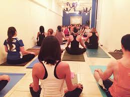 Instituto de estudios del yoga. Dia Internacional Del Yoga 2016