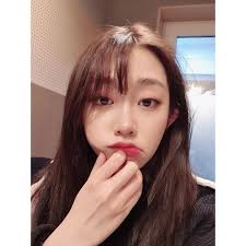 The best gifs for jisoo. Lovelyz Seo Jisoo Shares Her Beautiful And Cute Charms In Her Latest Instagram Update