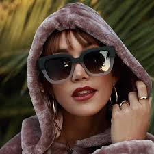 Solo algunos☝🏼de nuestro estilos disponibles YA!🙀 Justo a tiempo para  arrancar el verano👙luciendo chic, con unas 🕶”new shades”🕶 de  #lushbybecky, contamos con sobre 70🤭estilos QUAY AUSTRALIA🤩 disponibles  al momento!🤭😍Envios📦📫 GRATIS💌 a toda