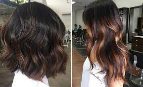 Dark brown hair with blonde highlights is an excellent solution if you want to refresh your basic brunette tone. 23 Different Ways To Rock Dark Brown Hair With Highlights Stayglam