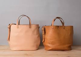 革の自然な曲線美を感じる2wayトートバッグ affordance アフォーダンス レザーバッグ 革 バッグ レザー