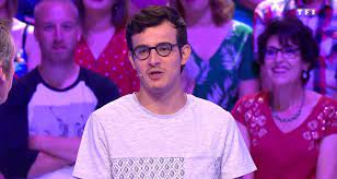 Depuis son arrivée dans les 12 coups de midi le 29 avril dernier, paul enchaîne les victoires. Les 12 Coups De Midi Paul Retrace La Defaite De Veronique Avant Sa 100e Participation Et Le Prime Time Du 31 Aout Sur Tf1 Toutelatele