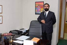 Hugo humberto gutiérrez gálvez (iquique, 5 de octubre de 1961) es un abogado y político chileno, militante del partido comunista (pc). Resena Biografica Hugo Humberto Gutierrez Galvez Resenas Biograficas Historia Politica Biblioteca Del Congreso Nacional De Chile