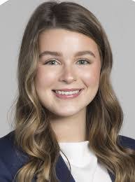 Ella Givens's Instagram, Twitter & Facebook