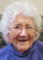 Melissa Egolf's Instagram, Twitter & Facebook