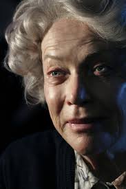 SOLO QUEEN SANDRA PRINSLOO TEAMS UP WITH DIRECTOR PHILIP RADEMEYER FOR  SPERTYD