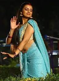 Her lead role as suman in the television show named rehna hai teri palkon ki chhaon mein has brought her to fame. Pin On Akshara Singh Navel