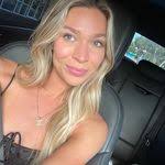 Lauren Linden's Instagram, Twitter & Facebook