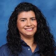 Sandra Simi's Instagram, Twitter & Facebook