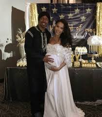 Dorothy was thrilled as the confetti fell after. Dlisted Nick Cannon And His Ex Girlfriend Named Their Baby Golden