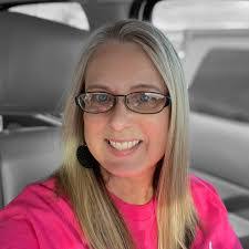 Lacy Goss's Instagram, Twitter & Facebook