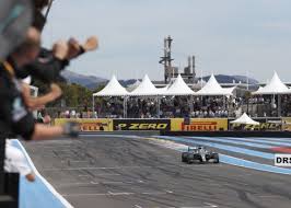 Zu den attraktionen vor ort zählt außerdem folgendes: Official Ticketing Grand Prix De France Le Castellet
