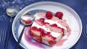 Recette Buche Tiramisu Aux Biscuits Roses Et A La Framboise Picard Recette Buche Tiramisu Recette Buche Recette Boudoir