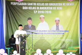 Admin pondok juni 3, 2020 artikel, ponpes 17 comments pengurus pesantren dan tugasnya sebagai kepanjangan tangan kyai pengasuh pondok dalam membina dan mengorganisir kegiatan harian santri ponpes agar lebih terkoordinir secara rapi, disiplin dan berkelanjutan. Perpisahan Ponpes Al Hikmah Kampar Bupati Kampar Dorong Santri Lanjutan Pendidikan Website Resmi Ppid Kabupaten Kampar