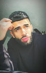 Jasmine Cotto's Instagram, Twitter & Facebook