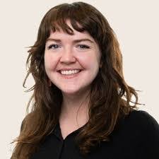 Stefanie Weiss's Instagram, Twitter & Facebook