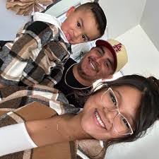 Dennis Veatch's Instagram, Twitter & Facebook