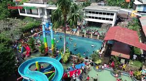 Berencana melakukan perjalanan dari jakarta ke bandung? Indah Kolam Renang Pondok Zidane Dari Atas Drone Footage Youtube