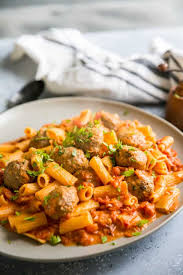 You can also do vodka sauce with ground pork, vodka sauce with ground beef, and especially, vodka sauce with chicken, which is probably the this is going to be the best vodka sauce recipe you'll ever make. Rigatoni And Meatballs In Vodka Cream Sauce Lemonsforlulu Com