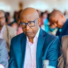 Roberto Cabrales No DMs they will not be answered. (@robotcry)