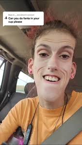 #onthisday #singing #bekindduh #duhlaureans #itslaurenduh94  #bestpartofwakingup #fanta