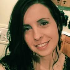 Danielle Lear (@DanielleLear77)