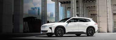 Image result for Oxygen White 2025 Crown