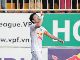 Phía tây giáp huyện trực ninh. Ä'anh Báº¡i Clb Ha Ná»™i Hlv Kiatisak Ly Giáº£i Giá»t NÆ°á»›c Máº¯t Cá»§a Xuan TrÆ°á»ng Bong Ä'a Viá»‡t Nam Thanh Nien